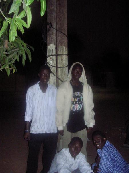 moi et les elements de nigger men blown fily s' popi